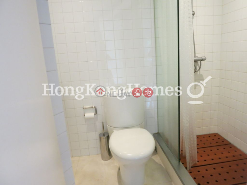 香港搵樓|租樓|二手盤|買樓| 搵地 | 住宅出售樓盤-世紀大廈 1座三房兩廳單位出售