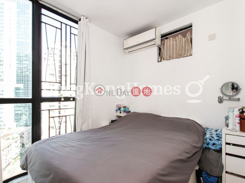 HK$ 30,000/ month Village Garden | Wan Chai District | 3 Bedroom Family Unit for Rent at Village Garden