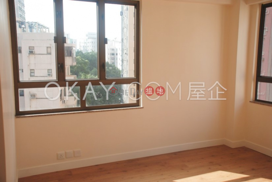 HK$ 41,000/ month, King\'s Garden, Western District, Luxurious 3 bedroom with balcony | Rental