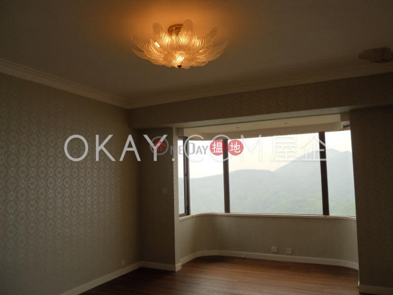 Property Search Hong Kong | OneDay | Residential Sales Listings | Lovely 3 bedroom on high floor with rooftop & balcony | For Sale