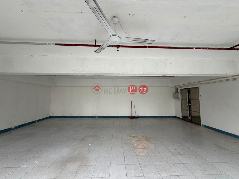 香港搵樓|租樓|二手盤|買樓| 搵地 | 工業大廈|出租樓盤|GARRY 荀介紹 實用倉 上落貨區
