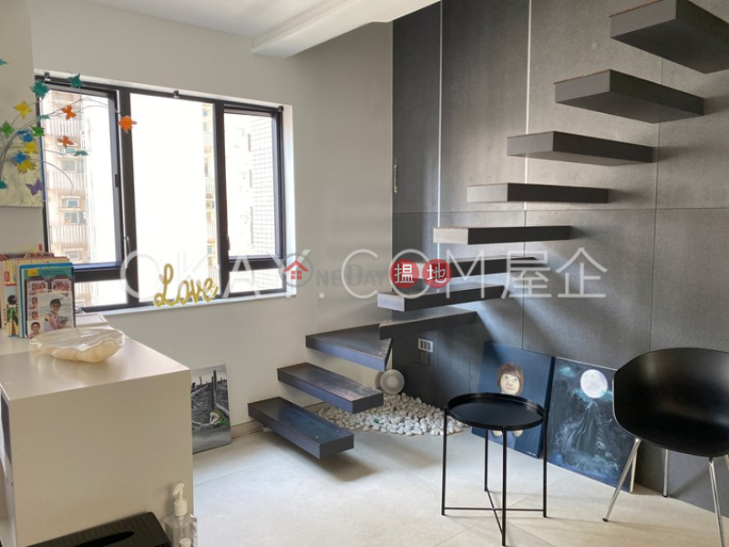 Nicely kept 3 bedroom with balcony & parking | Rental, 46-48 Blue Pool Road | Wan Chai District, Hong Kong Rental HK$ 45,000/ month