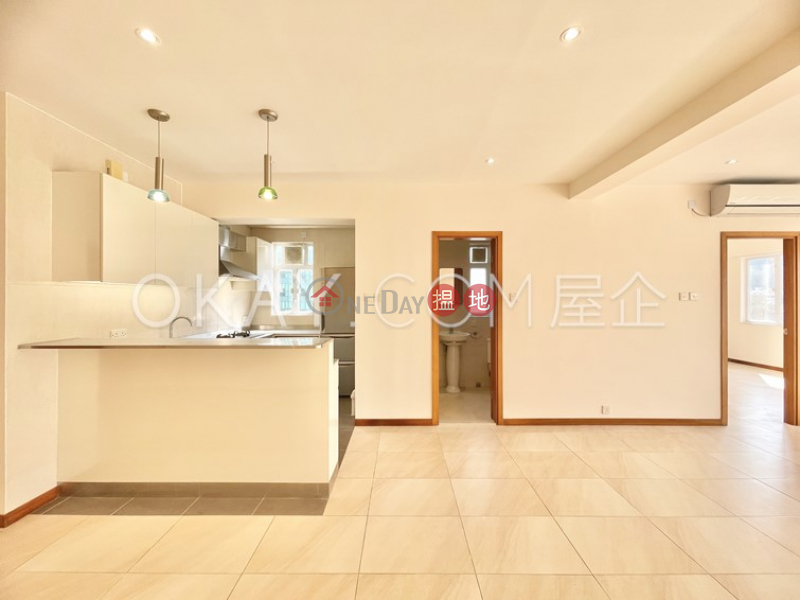 HK$ 49,000/ month | Arts Mansion, Wan Chai District Gorgeous 2 bedroom on high floor with rooftop & parking | Rental