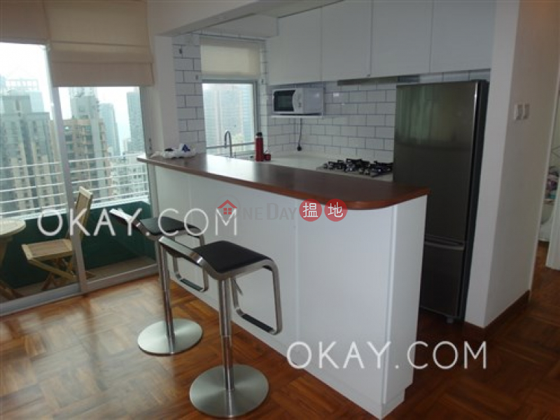Stylish 3 bed on high floor with harbour views | Rental | Cherry Crest 翠麗軒 Rental Listings