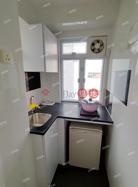 Tai Hing Building | Mid Floor Flat for Rent | 22-34 Po Hing Fong | Central District, Hong Kong Rental HK$ 16,500/ month