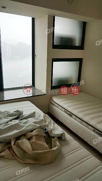 Property Search Hong Kong | OneDay | Residential | Rental Listings Tower 5 Grand Promenade | 3 bedroom Mid Floor Flat for Rent