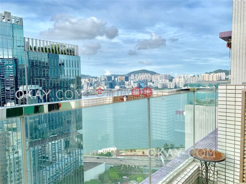 Charming penthouse with sea views, terrace & balcony | Rental | Royal Terrace 御皇臺 Rental Listings