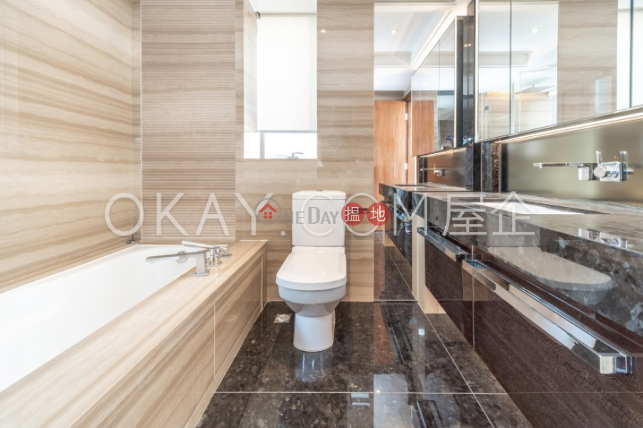 香港搵樓|租樓|二手盤|買樓| 搵地 | 住宅出售樓盤4房3廁,極高層,星級會所,連車位春暉8號出售單位