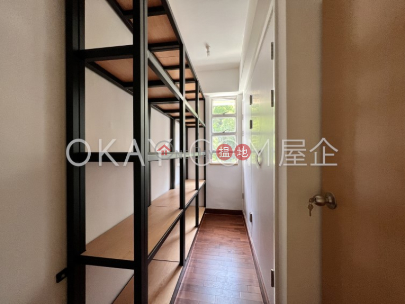 Exquisite 3 bedroom with balcony & parking | Rental | Aurizon Quarters 金雲閣 Rental Listings