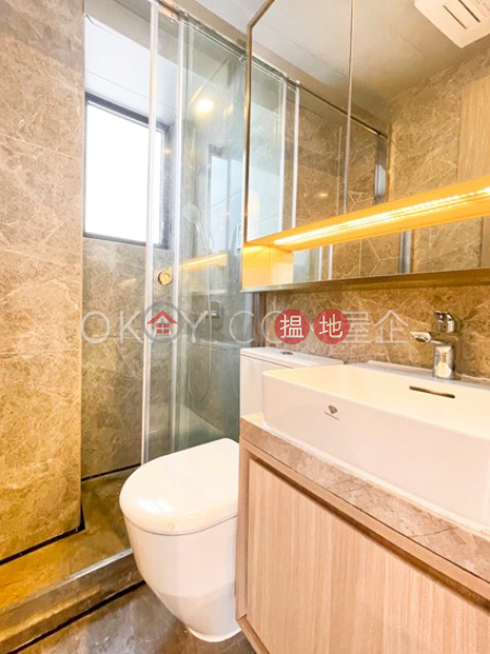 Generous 3 bedroom with balcony | Rental, Grand Metro East 都滙東 Rental Listings | Eastern District (OKAY-R397186)