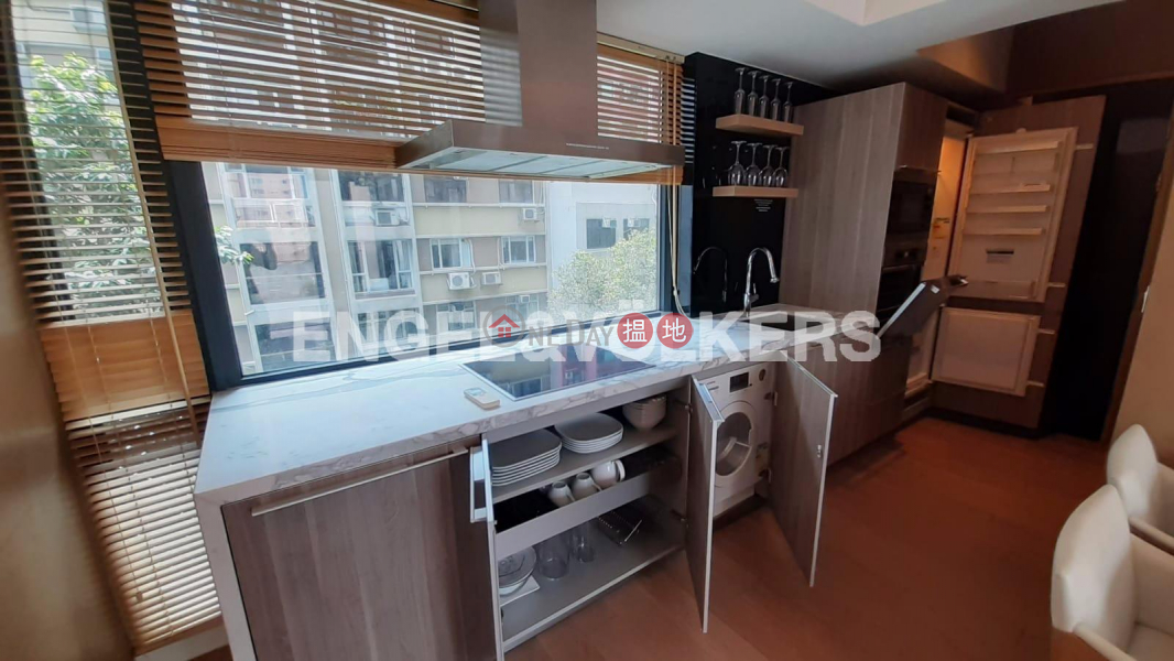 2 Bedroom Flat for Sale in Mid Levels West | Gramercy 瑧環 Sales Listings