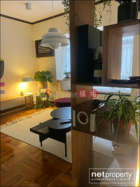 Beautiful Stylish 1 Bedroom Apartment, Tycoon Court 麗豪閣 | Western District ()_0