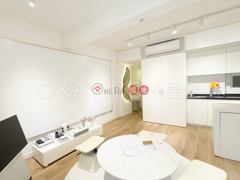HK$ 28,800/ month | Sincere Western House Western District Elegant 2 bedroom in Western District | Rental