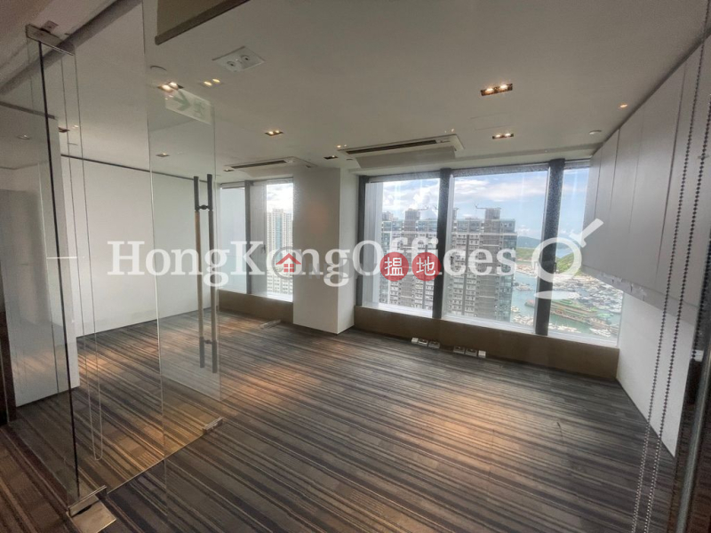 Office Unit for Rent at 41 Heung Yip Road | 41 Heung Yip Road 香葉道41號 Rental Listings