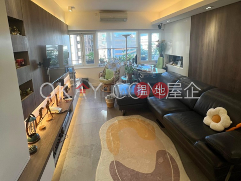 Gorgeous 2 bedroom with parking | Rental, Hilltop Mansion 峰景大廈 | Eastern District (OKAY-R107137)_0