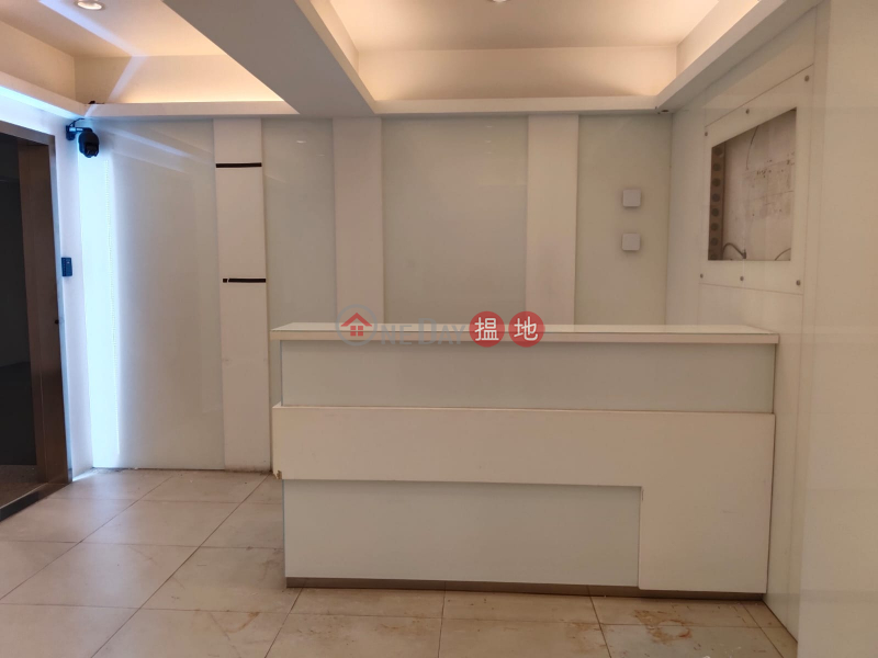 HK$ 60,000/ 月美適工業大廈葵青|半倉寫,企理,即租即用