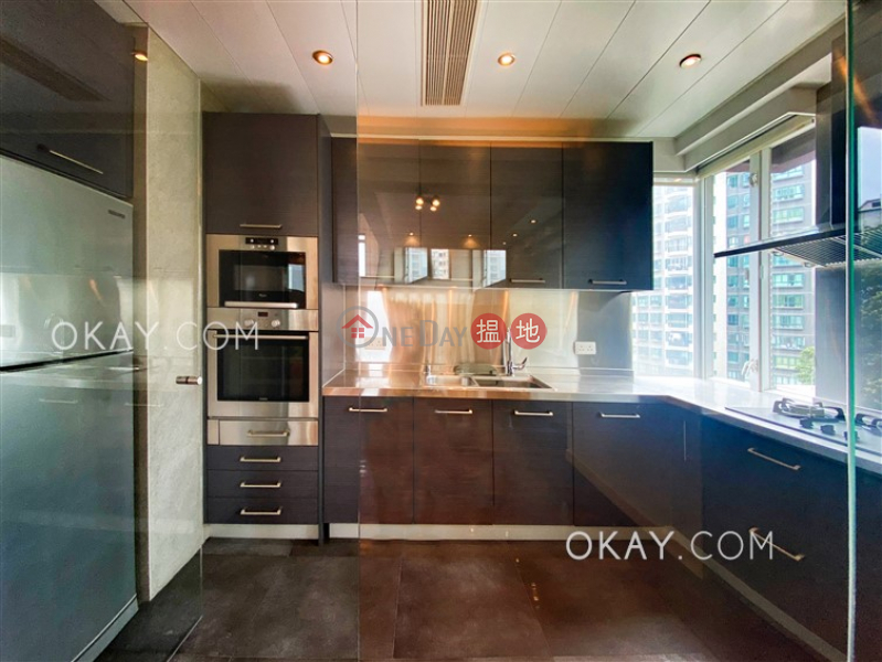 The Elegance, Middle Residential, Sales Listings HK$ 45.6M