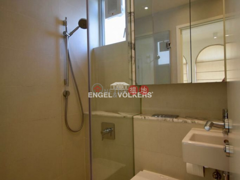 HK$ 18M, Lun Fung Court | Western District, 2 Bedroom Flat for Sale in Shek Tong Tsui