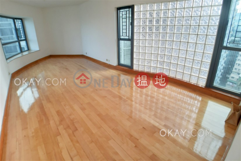 Lovely 2 bedroom on high floor | Rental, Tower 3 Carmen's Garden 嘉文花園3座 | Yau Tsim Mong (OKAY-R384040)_0