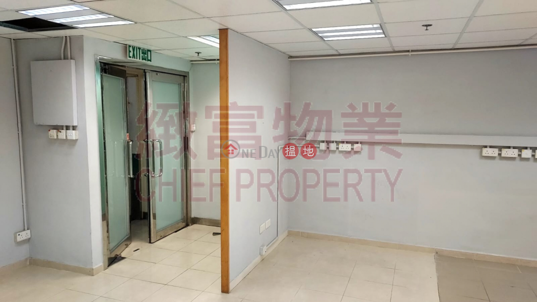 單位企理，有間格, 32 Tai Yau Street | Wong Tai Sin District Hong Kong | Rental, HK$ 23,000/ month