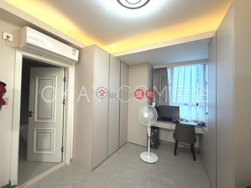 HK$ 28M | Holly Court Wan Chai District | Unique 3 bedroom with balcony & parking | For Sale