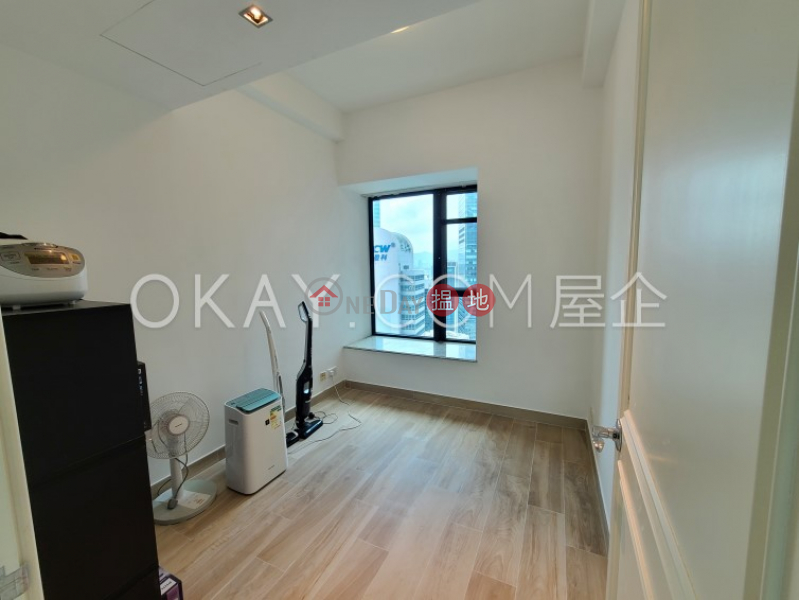 HK$ 75,000/ month | The Leighton Hill Wan Chai District | Lovely 3 bedroom with racecourse views | Rental