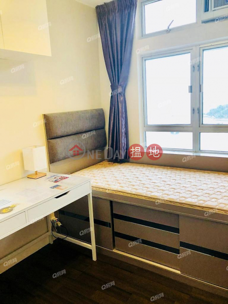 HK$ 33,000/ month, South Horizons Phase 2, Yee King Court Block 8, Southern District, South Horizons Phase 2, Yee King Court Block 8 | 3 bedroom Mid Floor Flat for Rent