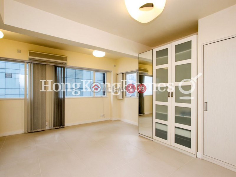 Studio Unit for Rent at Fook Shing Court, 50 Wyndham Street | Central District | Hong Kong | Rental HK$ 23,000/ month