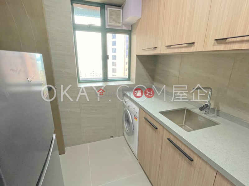 HK$ 36,000/ month | Hillsborough Court, Central District Luxurious 2 bedroom in Mid-levels Central | Rental
