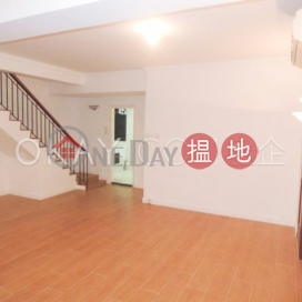 Lovely house with rooftop & parking | Rental | Villa Dorada 金碧別墅 _0