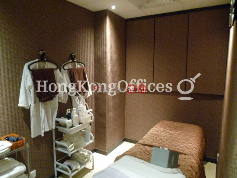 Property Search Hong Kong | OneDay | Office / Commercial Property, Rental Listings Office Unit for Rent at Way On Commercial Building