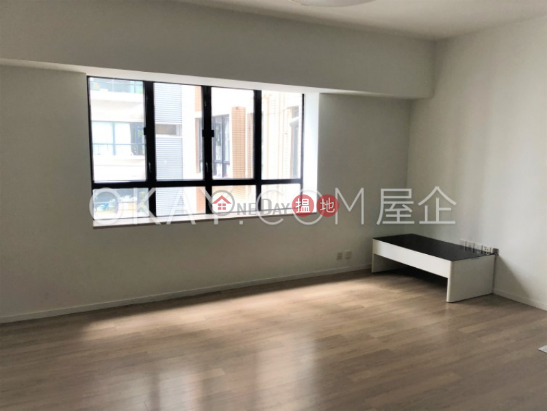 Lovely 1 bedroom on high floor | For Sale | Robinson Heights 樂信臺 Sales Listings