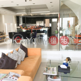 Gorgeous house with sea views, rooftop & terrace | For Sale