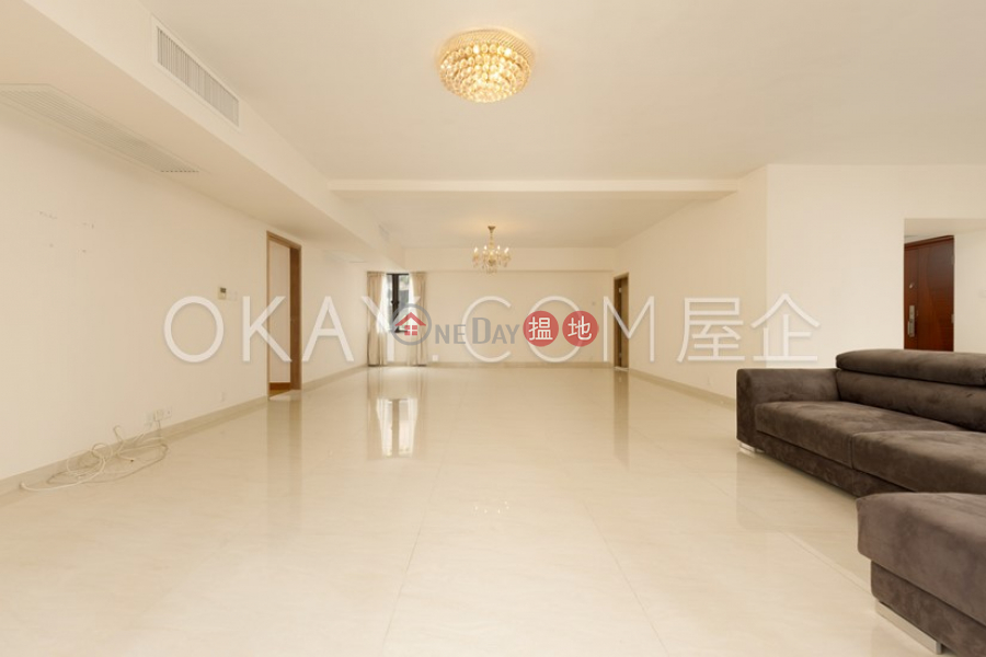 Efficient 4 bedroom with balcony & parking | Rental | Estoril Court Block 2 愛都大廈2座 Rental Listings