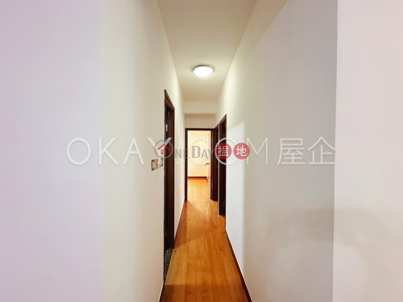 香港搵樓|租樓|二手盤|買樓| 搵地 | 住宅|出售樓盤3房2廁,連車位帝豪閣出售單位