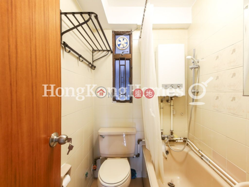 HK$ 32,000/ month | Corona Tower | Central District 3 Bedroom Family Unit for Rent at Corona Tower