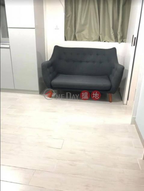 2 Bedroom, 8 Mins to Mong Kok mtr station | Chung Ying Building 中英樓 _0