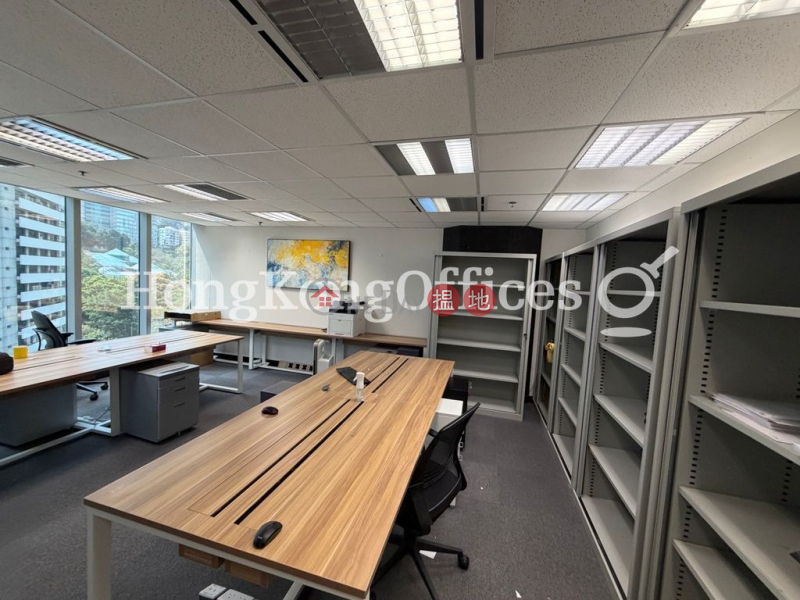 Office Unit for Rent at Lippo Centre, Lippo Centre 力寶中心 Rental Listings | Central District (HKO-43551-AGHR)
