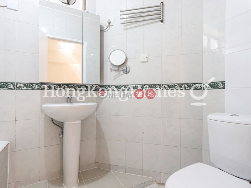 HK$ 45,000/ month, Dragon Court, Wan Chai District, 3 Bedroom Family Unit for Rent at Dragon Court