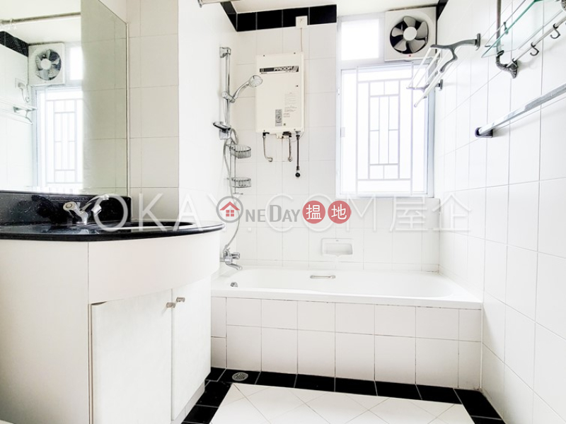 4房2廁,實用率高,連車位,露台豪園出售單位|豪園(Fontana Gardens)出售樓盤 (OKAY-S374894)