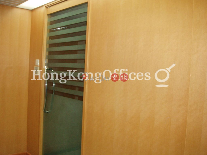 HK$ 32,564/ month Shun Ho Tower Central District, Office Unit for Rent at Shun Ho Tower