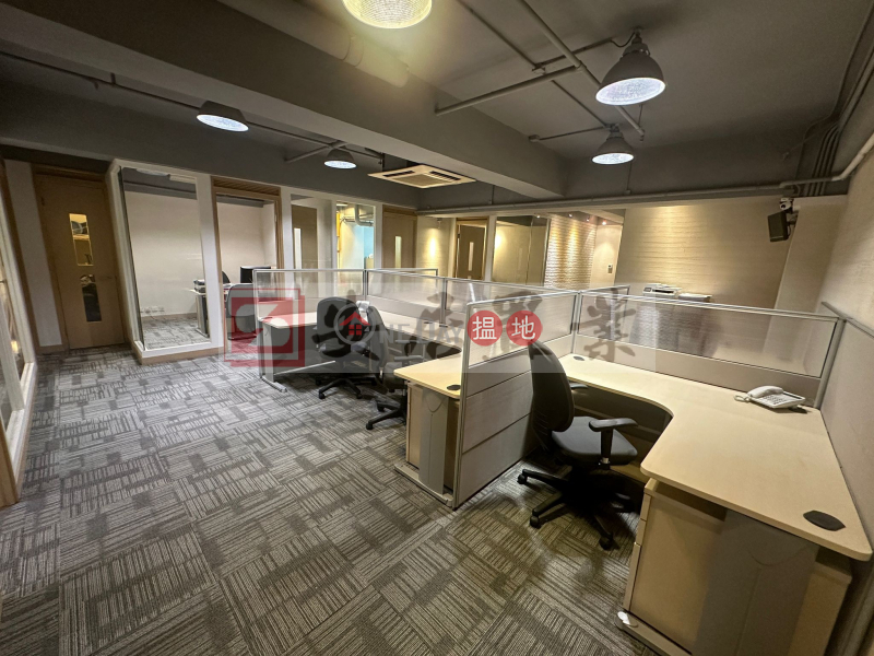 安居工商 何生 200萬豪華氣派裝修 只此一間 | Hoi Luen Industrial Centre 開聯工業中心 Rental Listings
