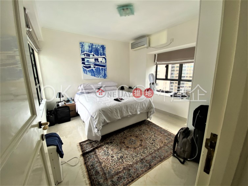 HK$ 18.9M, Lyttelton Garden, Western District | Luxurious 3 bedroom with sea views & parking | For Sale
