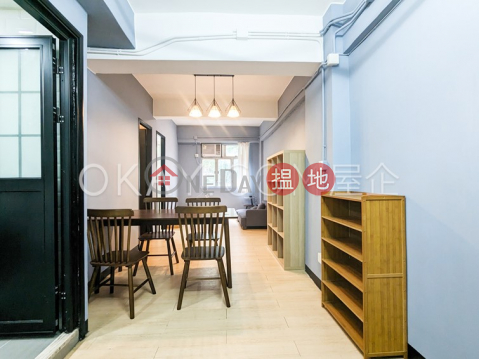 Charming 2 bedroom in Sheung Wan | Rental | Po Hing Mansion 寶慶大廈 _0