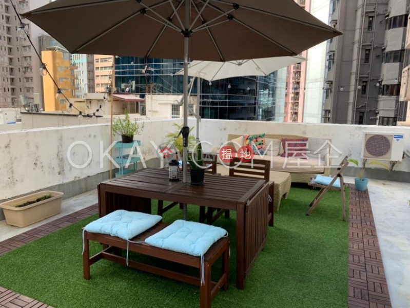 Cozy penthouse with rooftop | Rental, 6-8 Staunton Street | Central District, Hong Kong, Rental, HK$ 26,000/ month