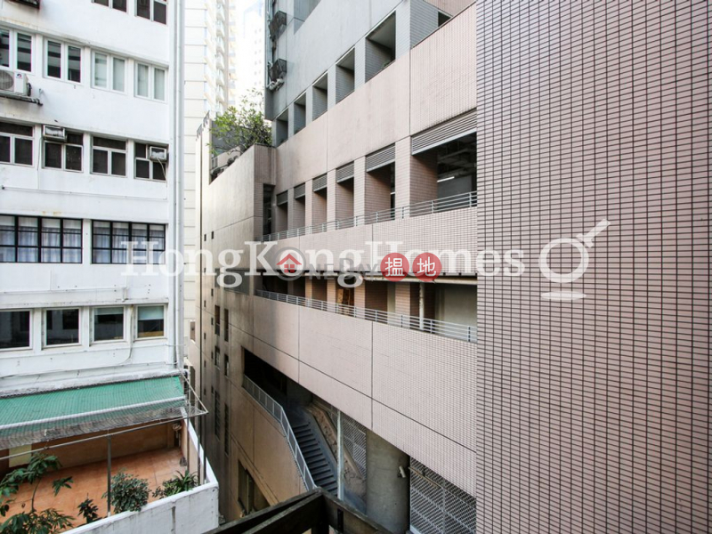 香港搵樓|租樓|二手盤|買樓| 搵地 | 住宅出售樓盤弓絃巷40-42號一房單位出售
