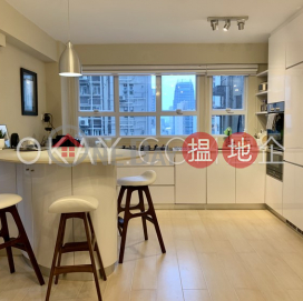 Tasteful 1 bedroom in Mid-levels West | Rental | Ying Fai Court 英輝閣 _0