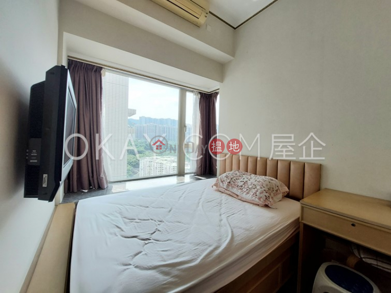 HK$ 68,000/ month La Place De Victoria Eastern District | Gorgeous 3 bedroom on high floor with balcony & parking | Rental