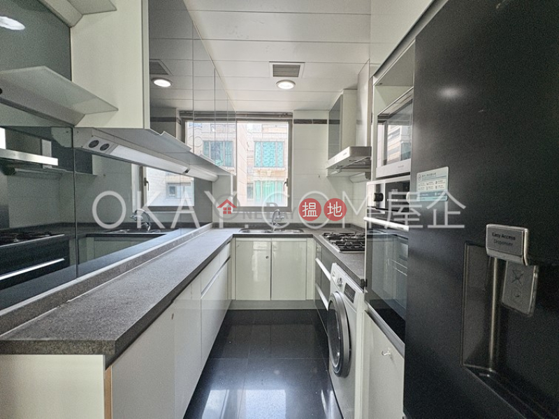 Rare house with rooftop, balcony | Rental 1 Kin Tung Road | Lantau Island, Hong Kong | Rental HK$ 56,000/ month