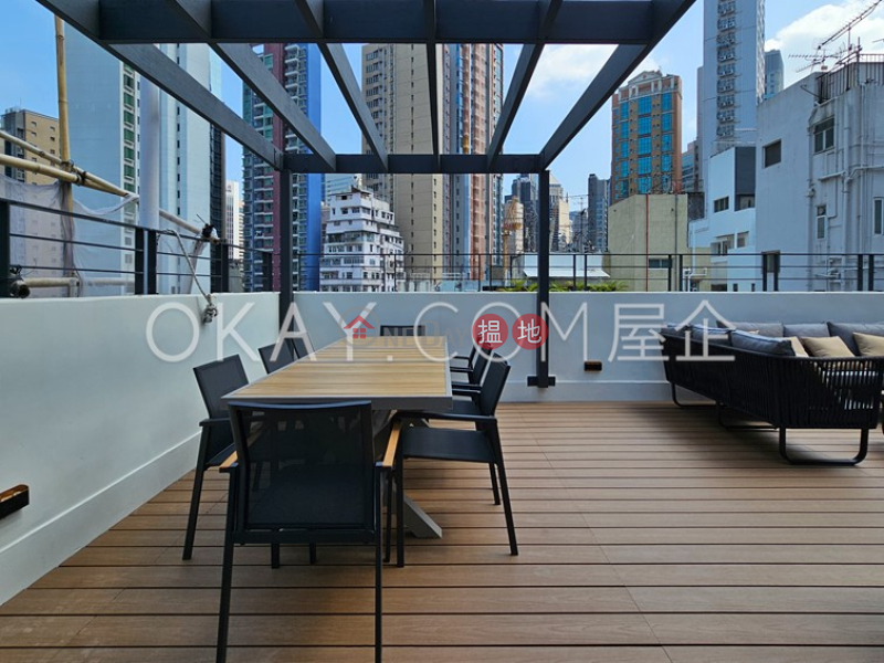 Property Search Hong Kong | OneDay | Residential | Rental Listings Rare 2 bedroom on high floor with rooftop | Rental